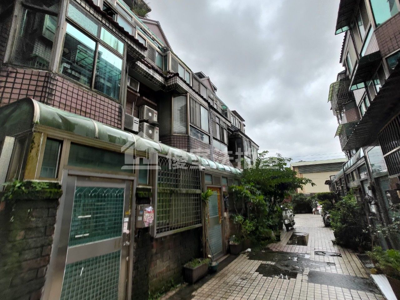 Uhomes