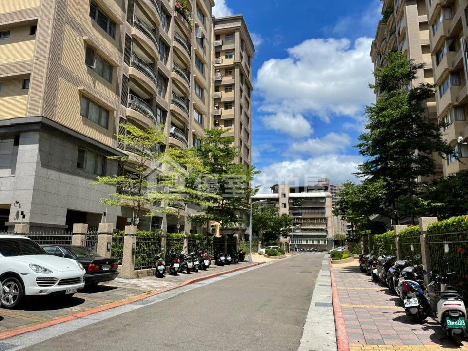 Uhomes