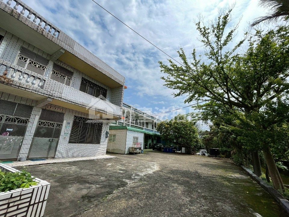 Uhomes