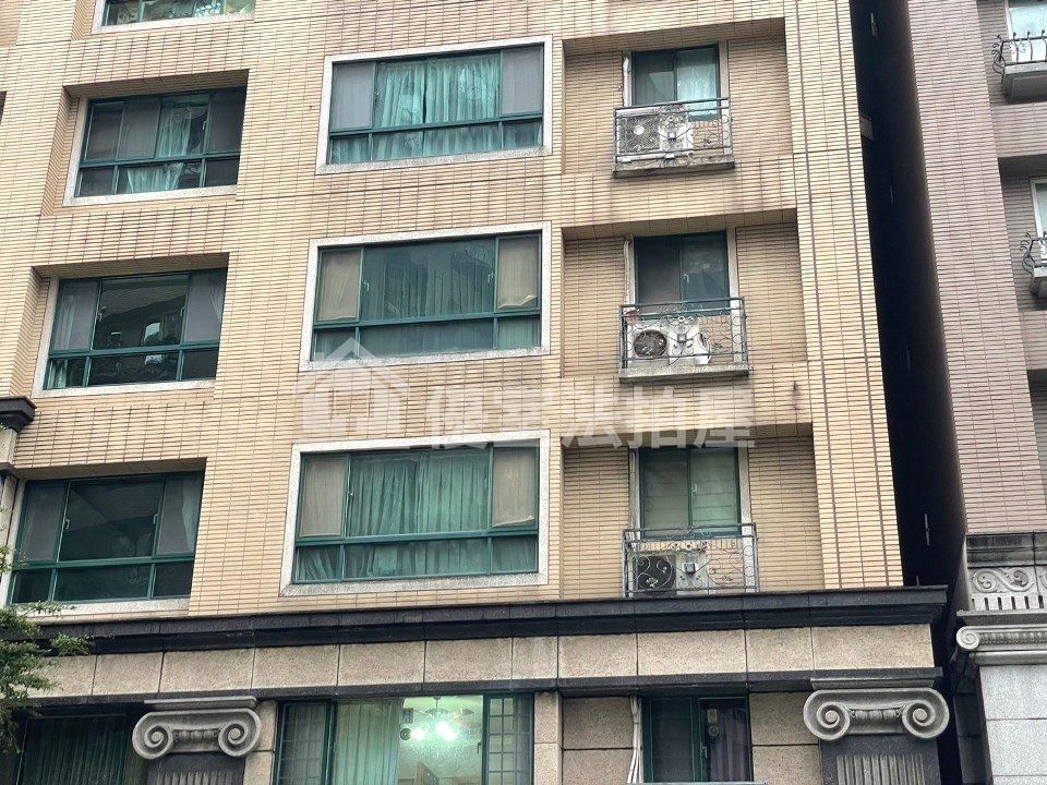 Uhomes