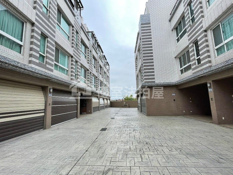 Uhomes